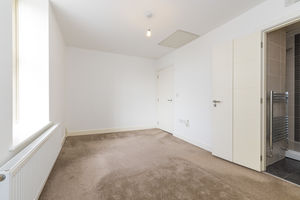 Bed- click for photo gallery